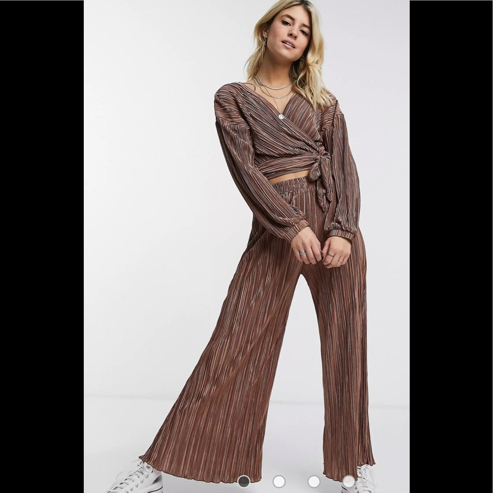 Moon River- Plisse Pink Wide Leg Pant-Size XS-Worn 1X-Part of Set